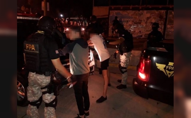 Aprovechaban el festival de Jesús María y vendían cocaína a metros del anfiteatro