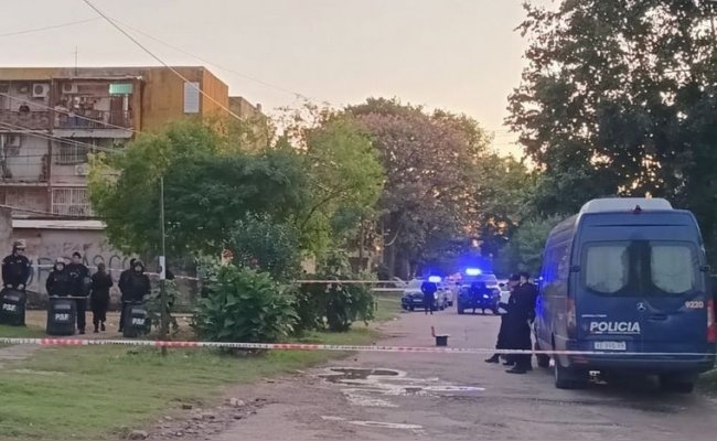 Balacera en la zona norte de Rosario: dos muertos