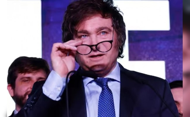 Milei anunciará superávit fiscal de marzo por cadena nacional