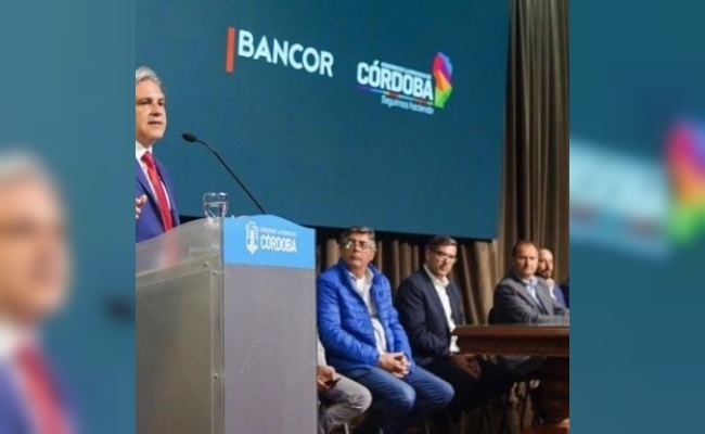 Llaryora lanzó créditos hipotecarios para financiar hasta el 100% de la vivienda
