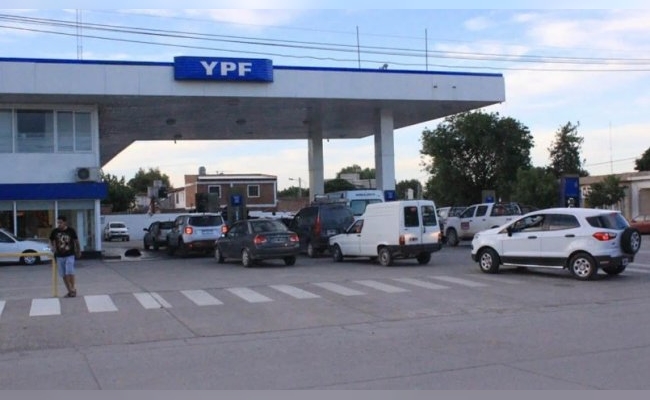 La nafta vuelve a ajustarse: los nuevos valores de combustibles en Córdoba