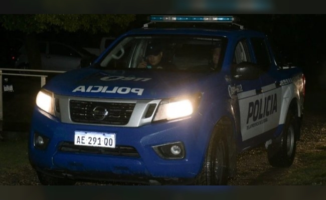 Córdoba: un hombre se atrincheró y estuvo a punto de incendiar su casa