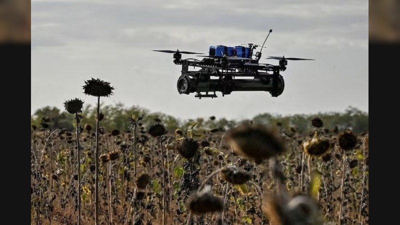 El ejército ucraniano recibirá más de 30.000 drones de largo alcance en 2025