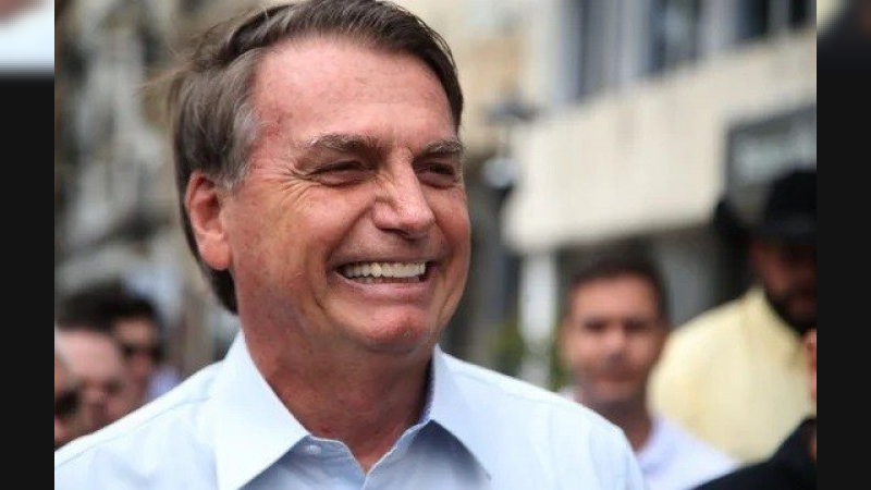 Jair Bolsonaro niega una salida de Brasil ante posible prisi&oacute;n por intento de golpe de Estado