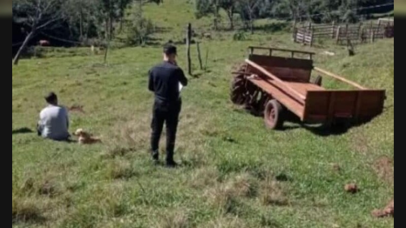Fatal accidente con un tractor: una pareja perdió la vida y dejó huérfanas a sus hijas