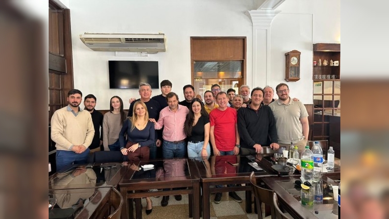 Fuerte pronunciamiento de radicales cordobeses contra el gobierno de Milei y la conducción partidaria