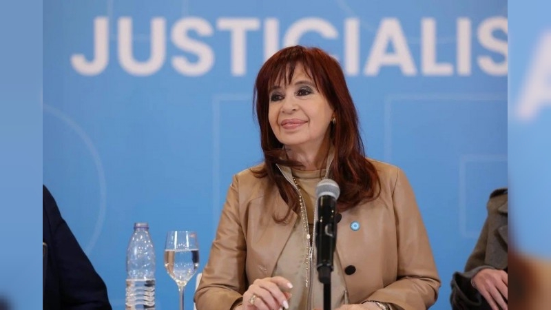 Cristina Kirchner pide arresto domiciliario sin tobillera y la fiscalía quiere una detención inmediata