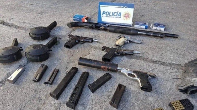 Inseguridad en Sierras Chicas de Córdoba: cae un sujeto con un arsenal en Unquillo
