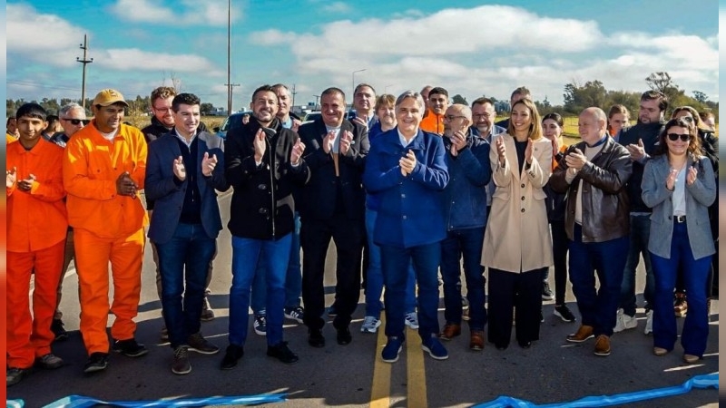 Llayora inauguró la rehabilitación de un tramo de la Ruta Provincial N°6