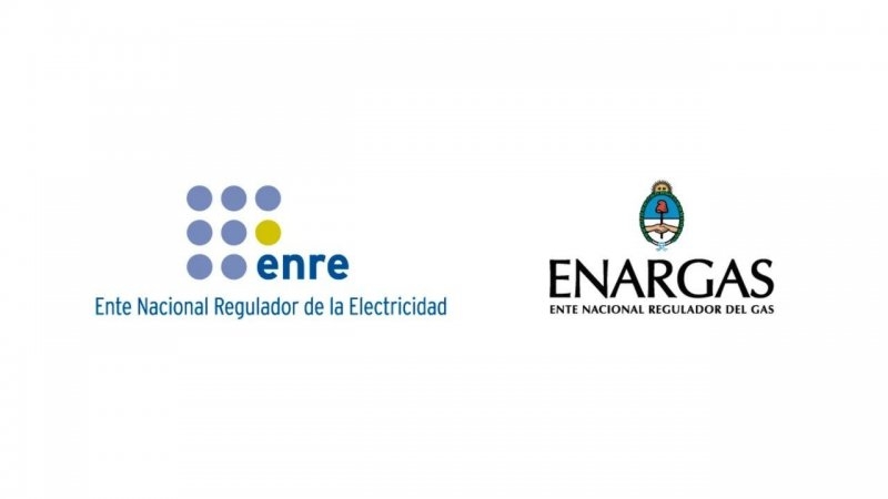 La motosierra de Milei ahora llega a la energía: disuelven el ENRE y el ENARGAS y crean único ente regulador