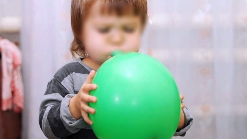 Una niña de 7 años falleció asfixiada con un globo mientras jugaba en su casa en Tucumán
