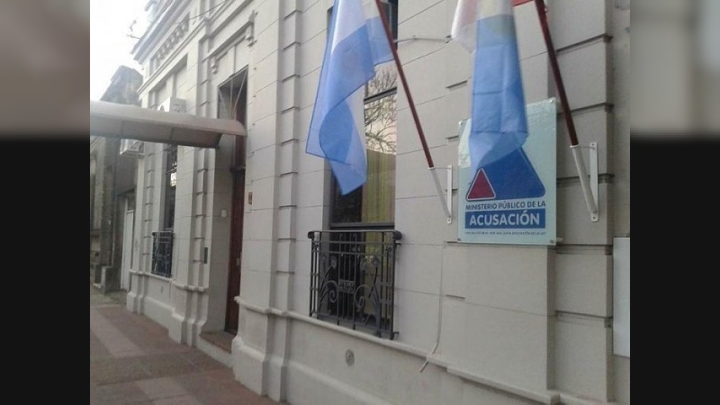 Continuará en prisión preventiva un hombre acusado de abusar sexualmente de su hija en Suardi