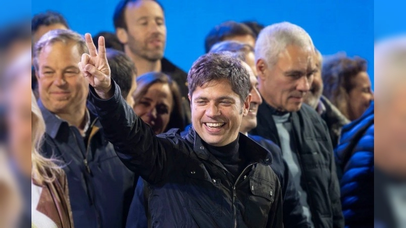 Kicillof convocó a una cumbre en Ensenada con más de 80 intendentes para afinar la estrategia electoral