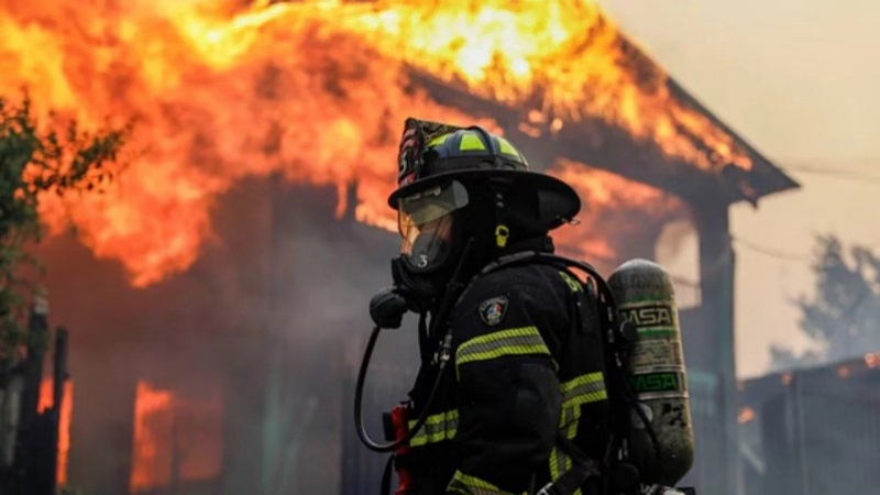 “Estado de catástrofe” en Chile por los incendios: 15 muertos y 200 evacuados