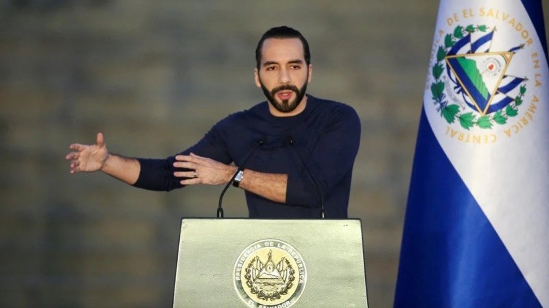 El Salvador: Bukele gana las primarias y será candidato presidencial