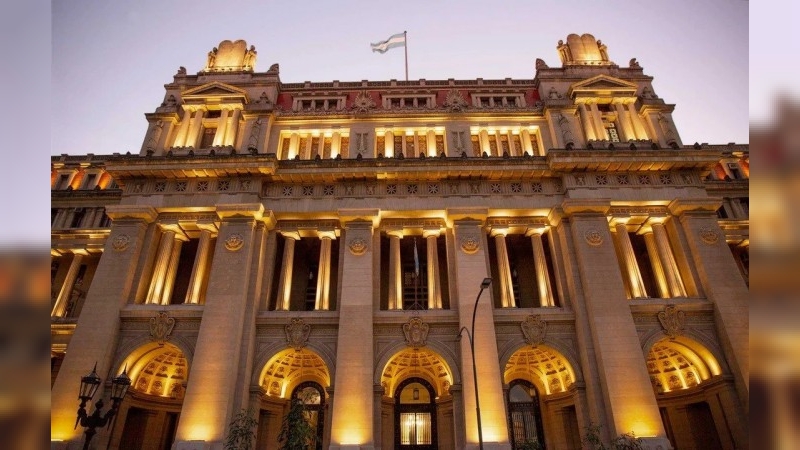 El Gobierno nombró a 12 nuevos jueces, 6 conjueces y 9 vocales