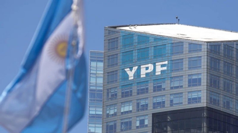 YPF implementará nueva estrategia: dividirá sus acciones para seducir a nuevos inversores