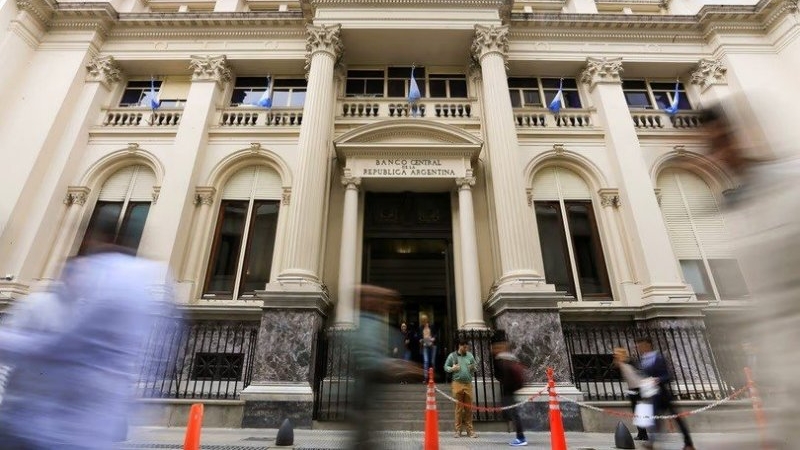 El Banco Central compró otros USD 25 millones y las reservas volvieron a superar los USD 49.000 millones