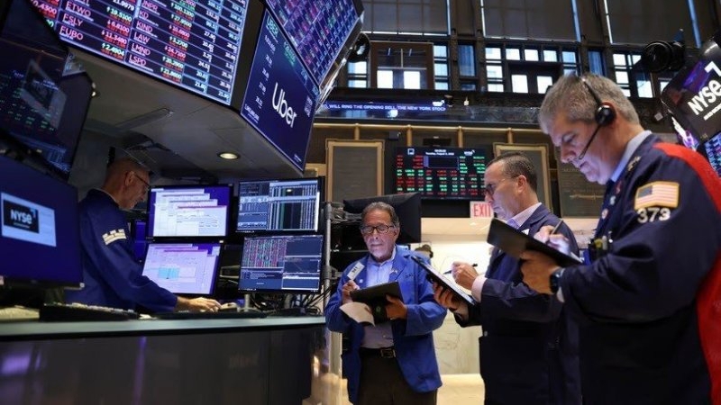 Ca&iacute;da de bonos y de ADR con suba del riesgo pa&iacute;s