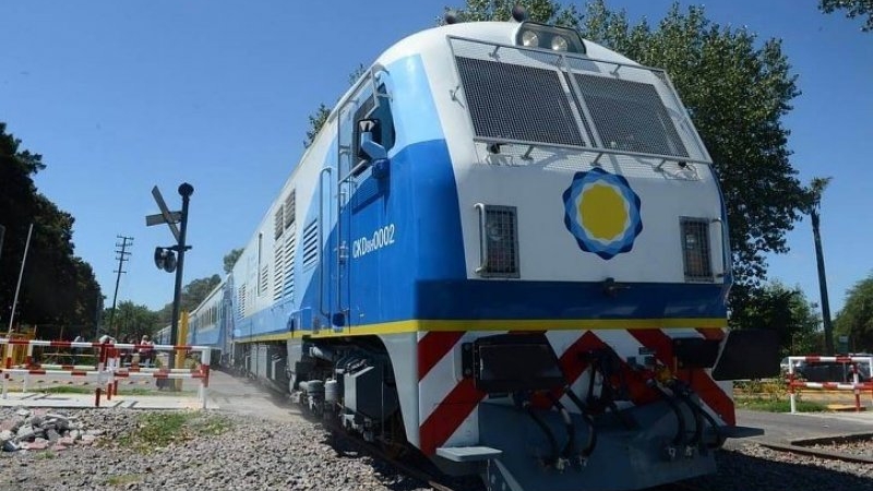 Piden restablecer el tren Buenos Aires-Tucumán con paradas en Rafaela y Sunchales