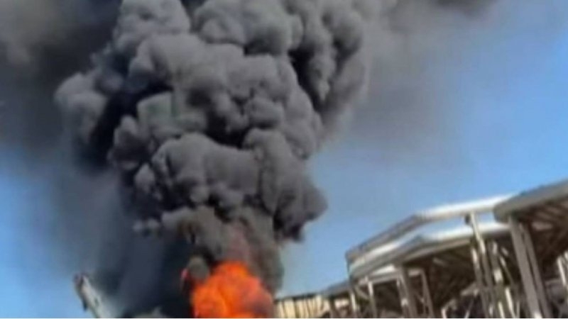 Un incendio afecta a la fábrica de Arcor en Arroyito