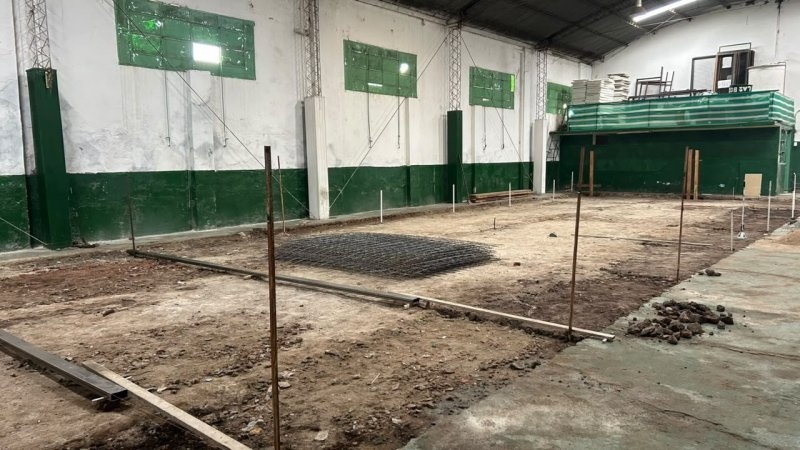 Sportivo Belgrano avanza con la construcci&oacute;n de sus nuevas canchas de bochas sint&eacute;ticas