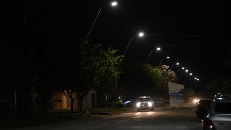 Barrio Bouchard complet&oacute; su alumbrado p&uacute;blico con tecnolog&iacute;a LED