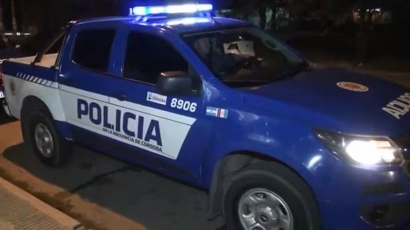 Muri&oacute; un encargado de edificio tras caer al balc&oacute;n del primer piso en Nueva C&oacute;rdoba