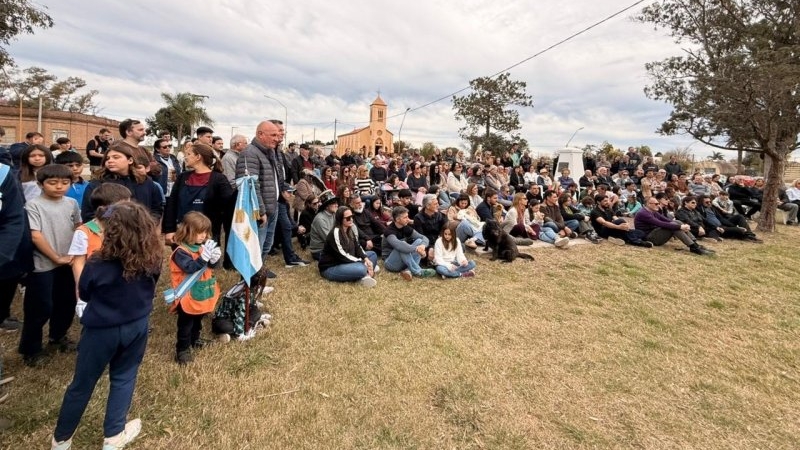 Recrearon la hist&oacute;rica foto de Plaza San Francisco por los 140 a&ntilde;os de la ciudad