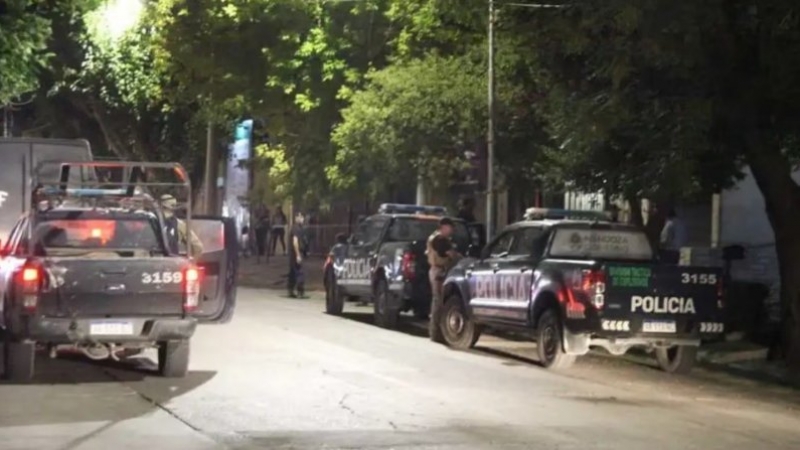 Mendoza: tres hombres atacaron a tiros una casa y mataron a un nene de 7 a&ntilde;os