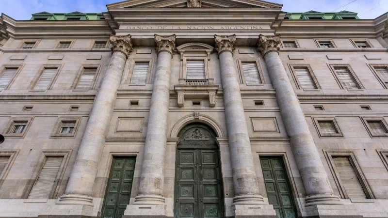 El Banco Naci&oacute;n mejor&oacute; las condiciones para refinanciar deudas atrasadas ante la mora r&eacute;cord: qui&eacute;nes pueden acceder