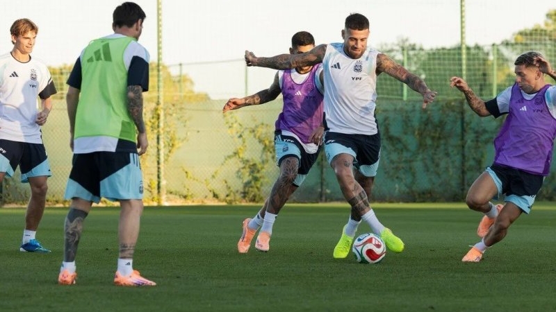 La Selección Argentina se entrenó con la mira puesta en Bolivia