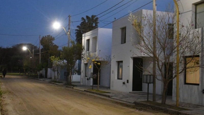 Palmares 1, Palmares 2 y Altos del Prado completaron su modernización con iluminación LED