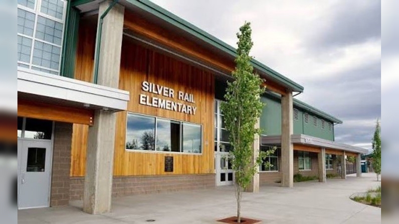Estados Unidos: tres niños y un adulto murieron tras un tiroteo en una escuela de Oregon